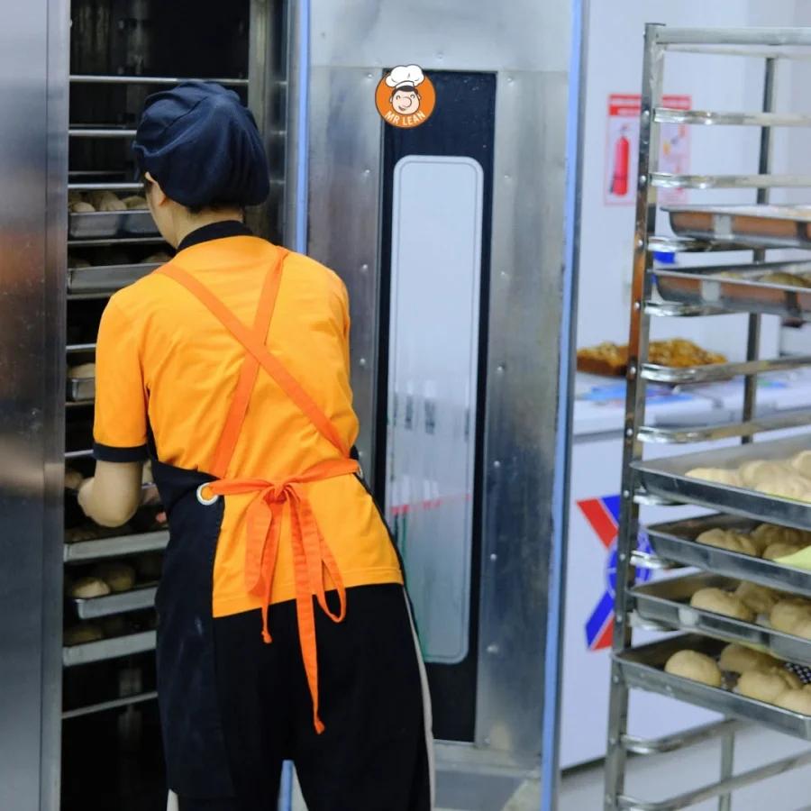 Bánh bao trắng đóng hộp chờ giao sỉ
